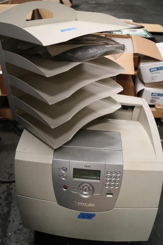 Sale Photo Thumbnail #40