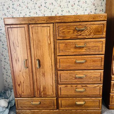 Sale Photo Thumbnail #13: Vintage 70sGentlemen Dresser