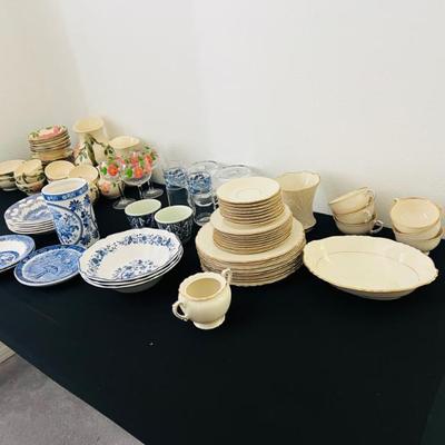 Sale Photo Thumbnail #20: Franciscan Desert Rose