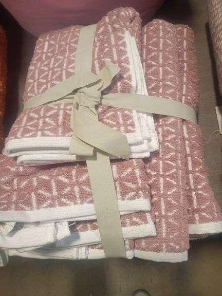 Sale Photo Thumbnail #23