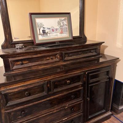 Sale Photo Thumbnail #110