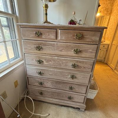 Sale Photo Thumbnail #142