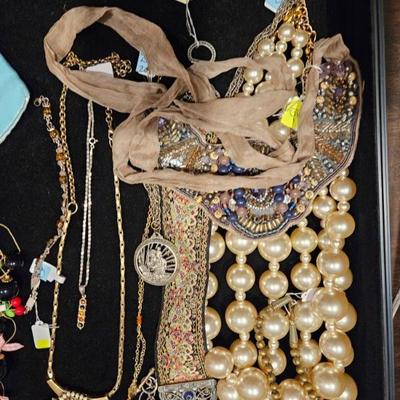 Sale Photo Thumbnail #35