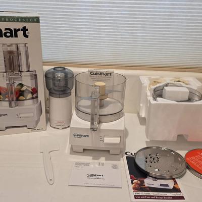 Cuisinart Food Processor and Sunbeam Chopper