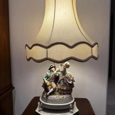 Vintage Porcelain Figurine Lamp