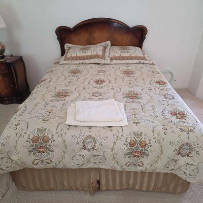Queen Bed With Vintage Headboard
