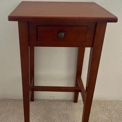 Pomerantz End Table