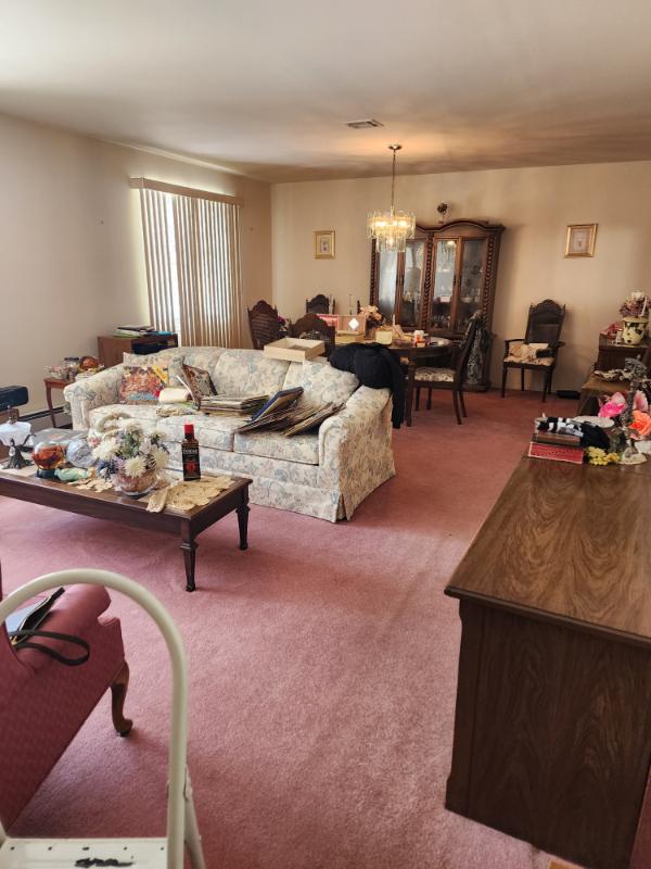 Sale Photo Thumbnail #45