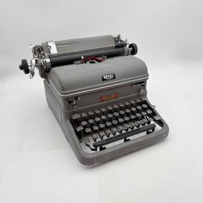 Antique Typewriter - Royal