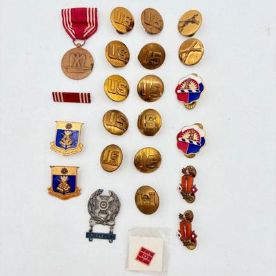 US Military ID/Merit Pins