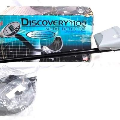 "Bounty Hunter" Discovery 1100 Metal Detector 