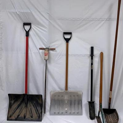 Assorted Yard and Snow Tool Set