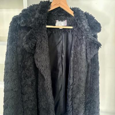 Sale Photo Thumbnail #113