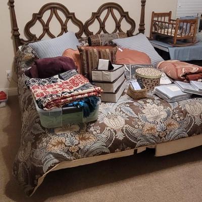 Sale Photo Thumbnail #127