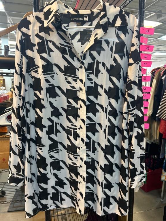 Sale Photo Thumbnail #47