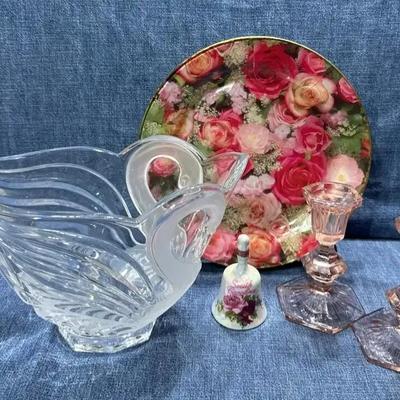 Frosted Lead Crystal Swan Bowl