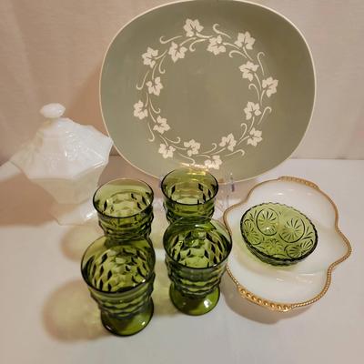 Vintage Ivy Green And White Glass Featuring 22kt Gold Anchor Hocking 