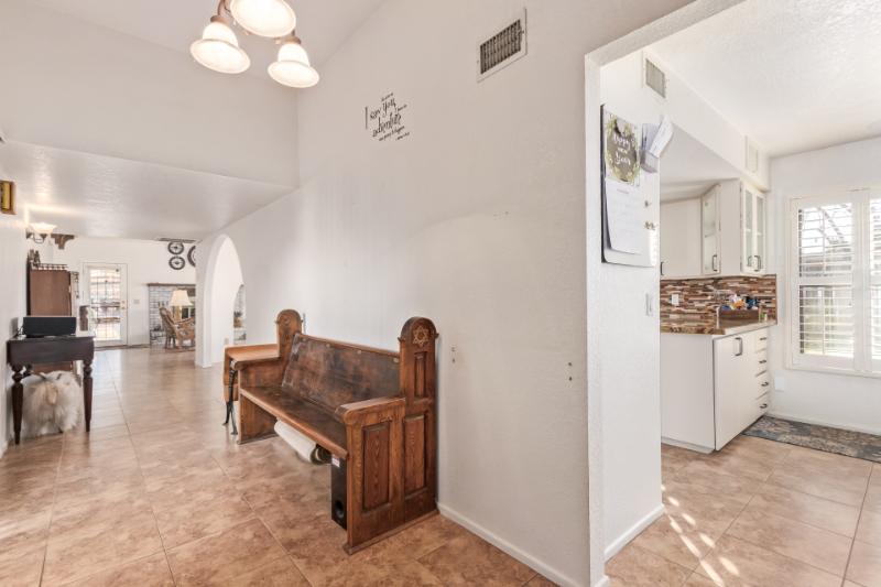 Sale Photo Thumbnail #28