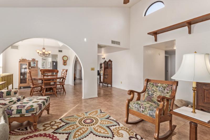 Sale Photo Thumbnail #12