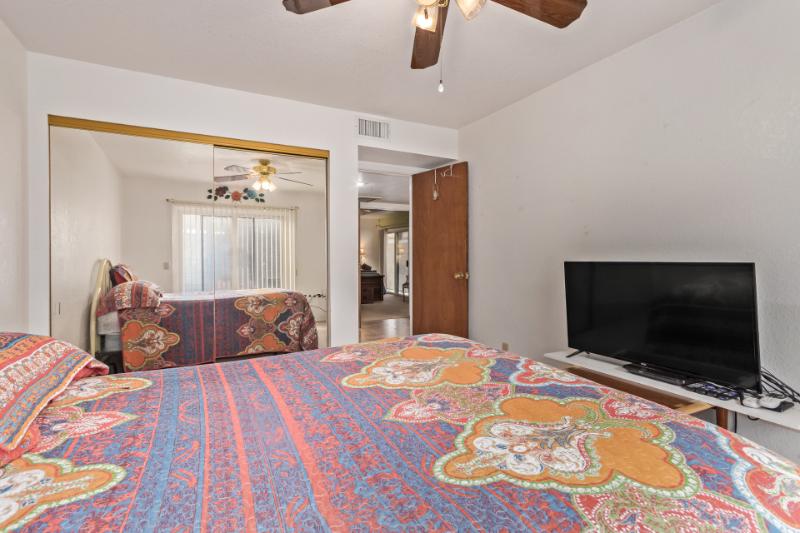 Sale Photo Thumbnail #23