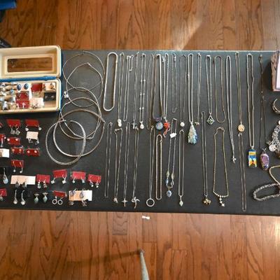 Sale Photo Thumbnail #4