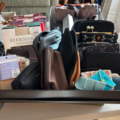 Sale Photo Thumbnail #114