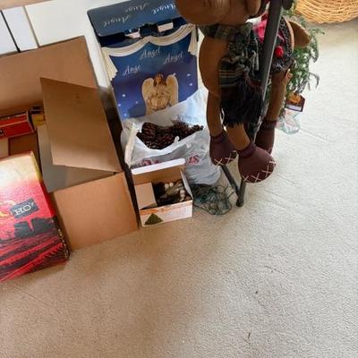 Sale Photo Thumbnail #225