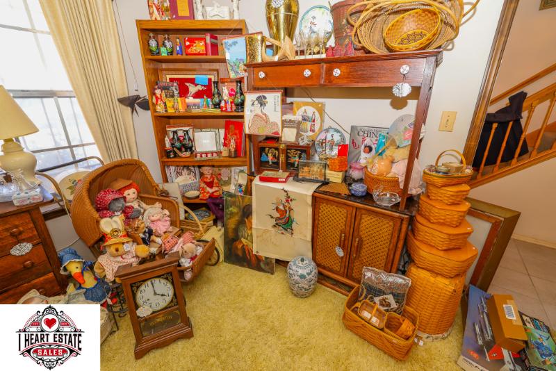 Sale Photo Thumbnail #250