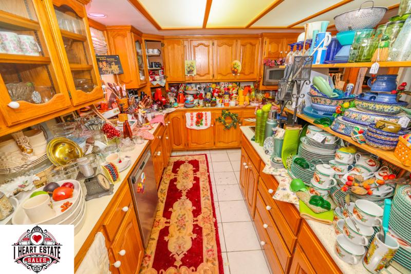 Sale Photo Thumbnail #272