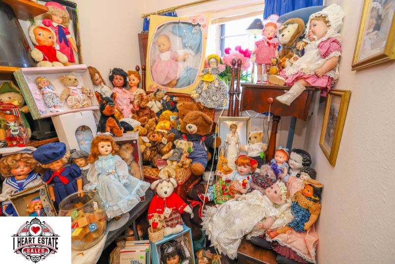 Sale Photo Thumbnail #221