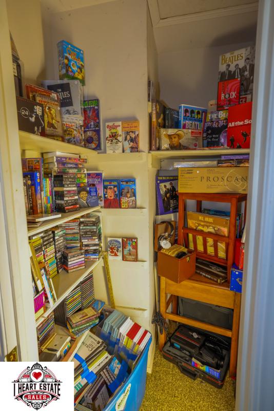 Sale Photo Thumbnail #197