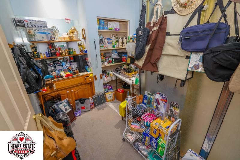 Sale Photo Thumbnail #239