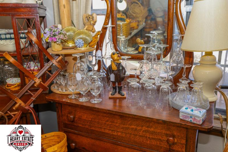 Sale Photo Thumbnail #251