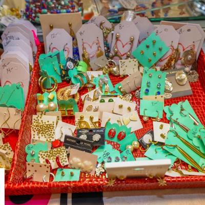 Sale Photo Thumbnail #56