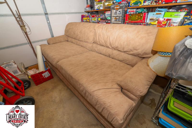 Sale Photo Thumbnail #253