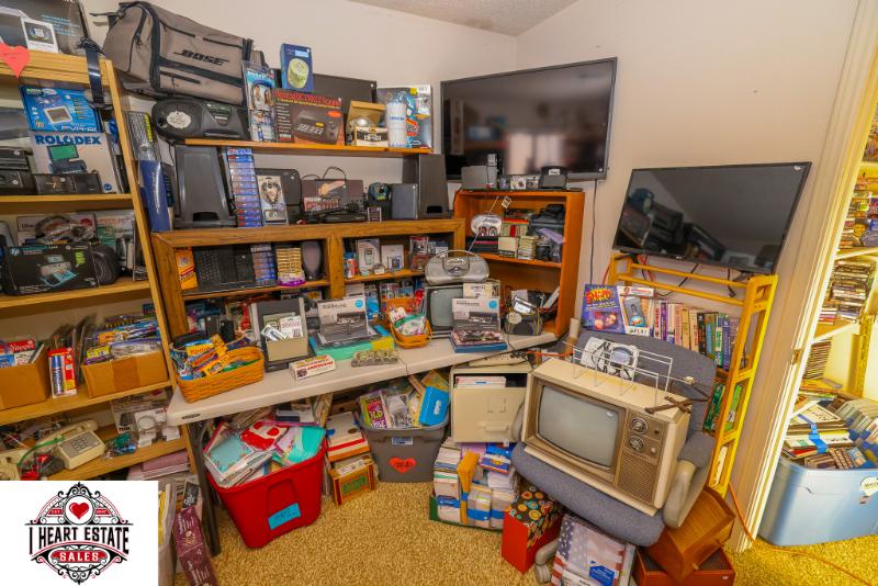 Sale Photo Thumbnail #200