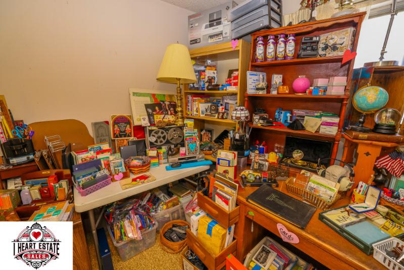 Sale Photo Thumbnail #198