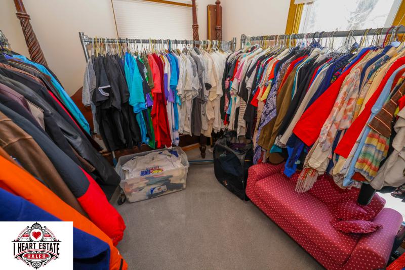 Sale Photo Thumbnail #240