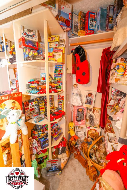 Sale Photo Thumbnail #222