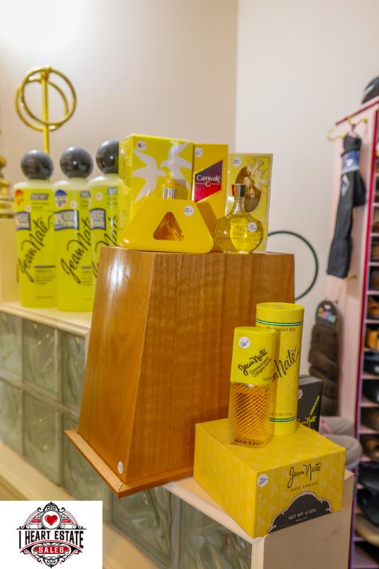 Sale Photo Thumbnail #227