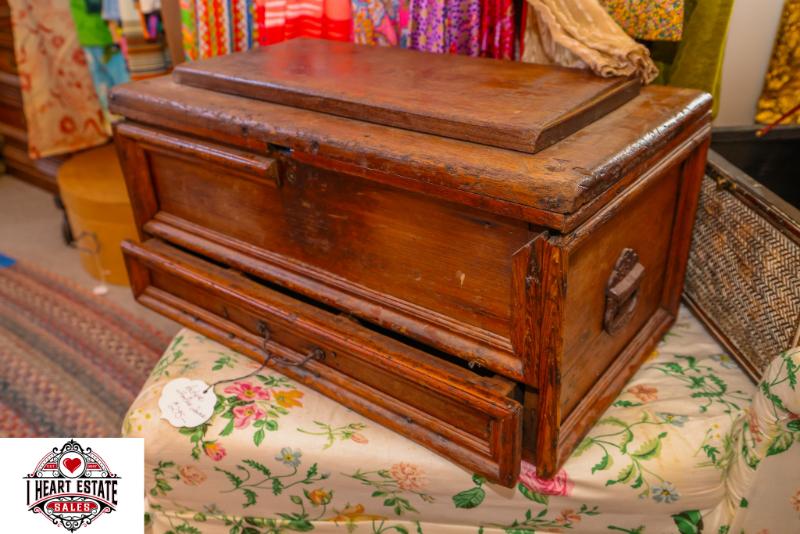 Sale Photo Thumbnail #225