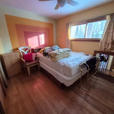 Sale Photo Thumbnail #29