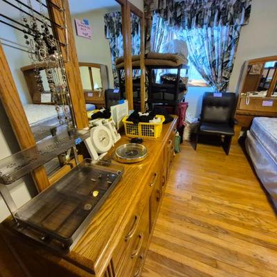 Sale Photo Thumbnail #23