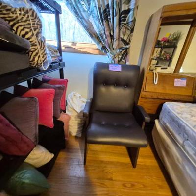 Sale Photo Thumbnail #21