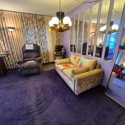 Sale Photo Thumbnail #94