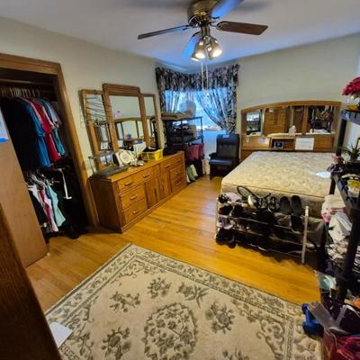 Sale Photo Thumbnail #6