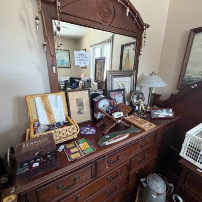 Sale Photo Thumbnail #38