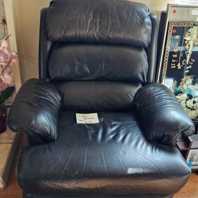 Leather recliner
