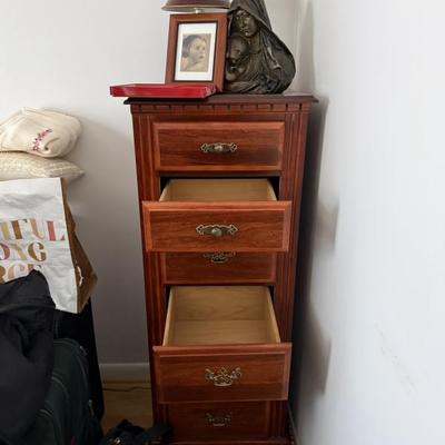 Sale Photo Thumbnail #74