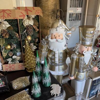 Sale Photo Thumbnail #199